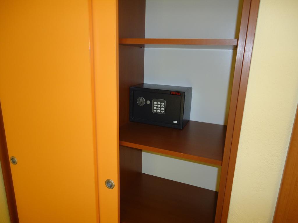 Villa Grgo Apartments Tučepi Habitación foto